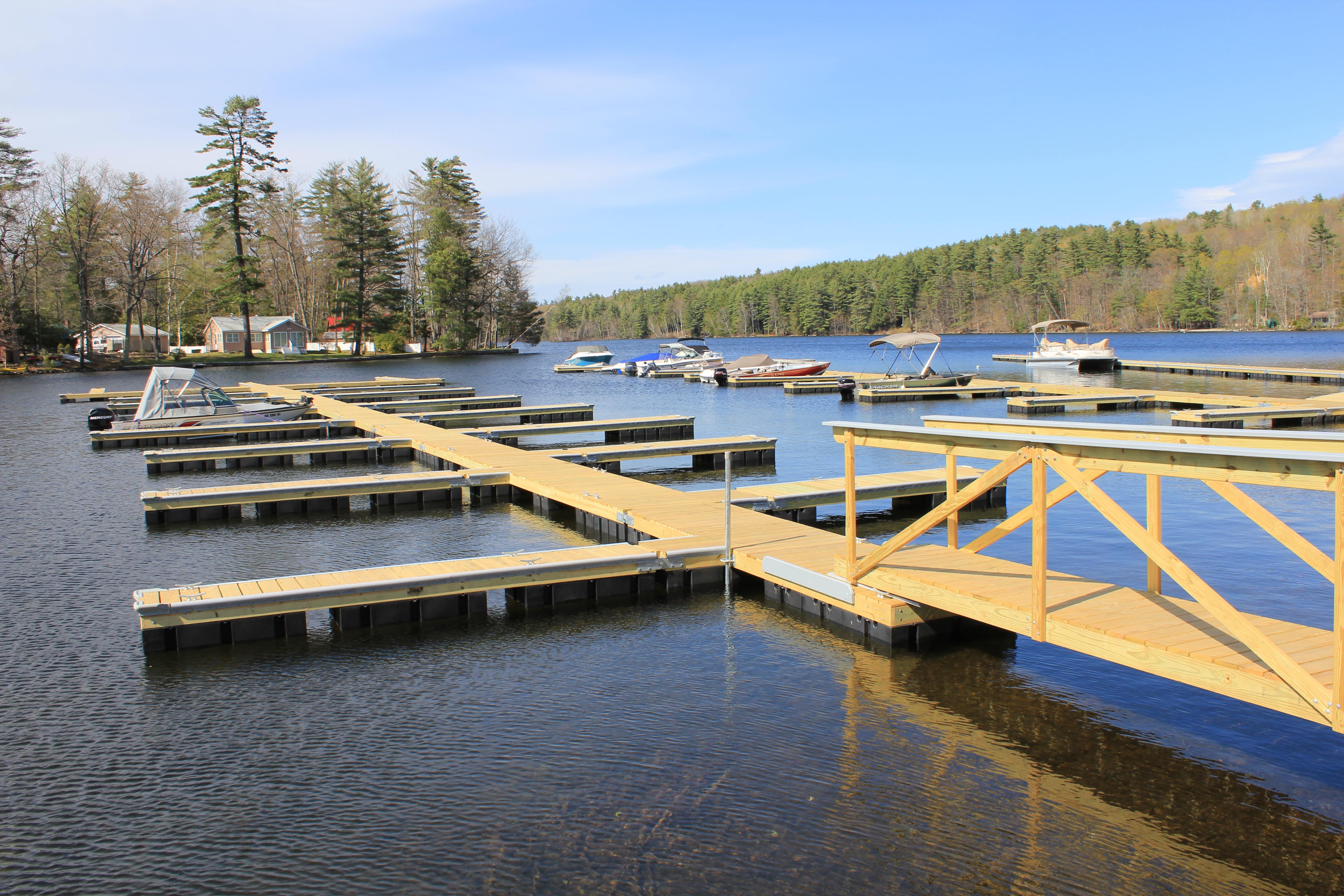 Floating Wood Docks - Great Northern Docks